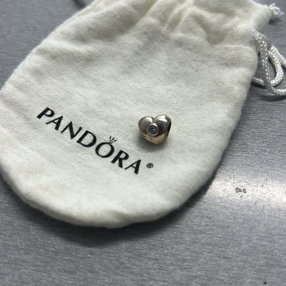 Pandora heart charm - Picture 2 of 3